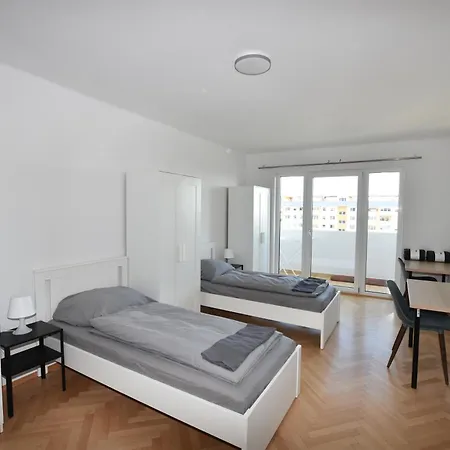 5 Einzelbetten Apartamento *